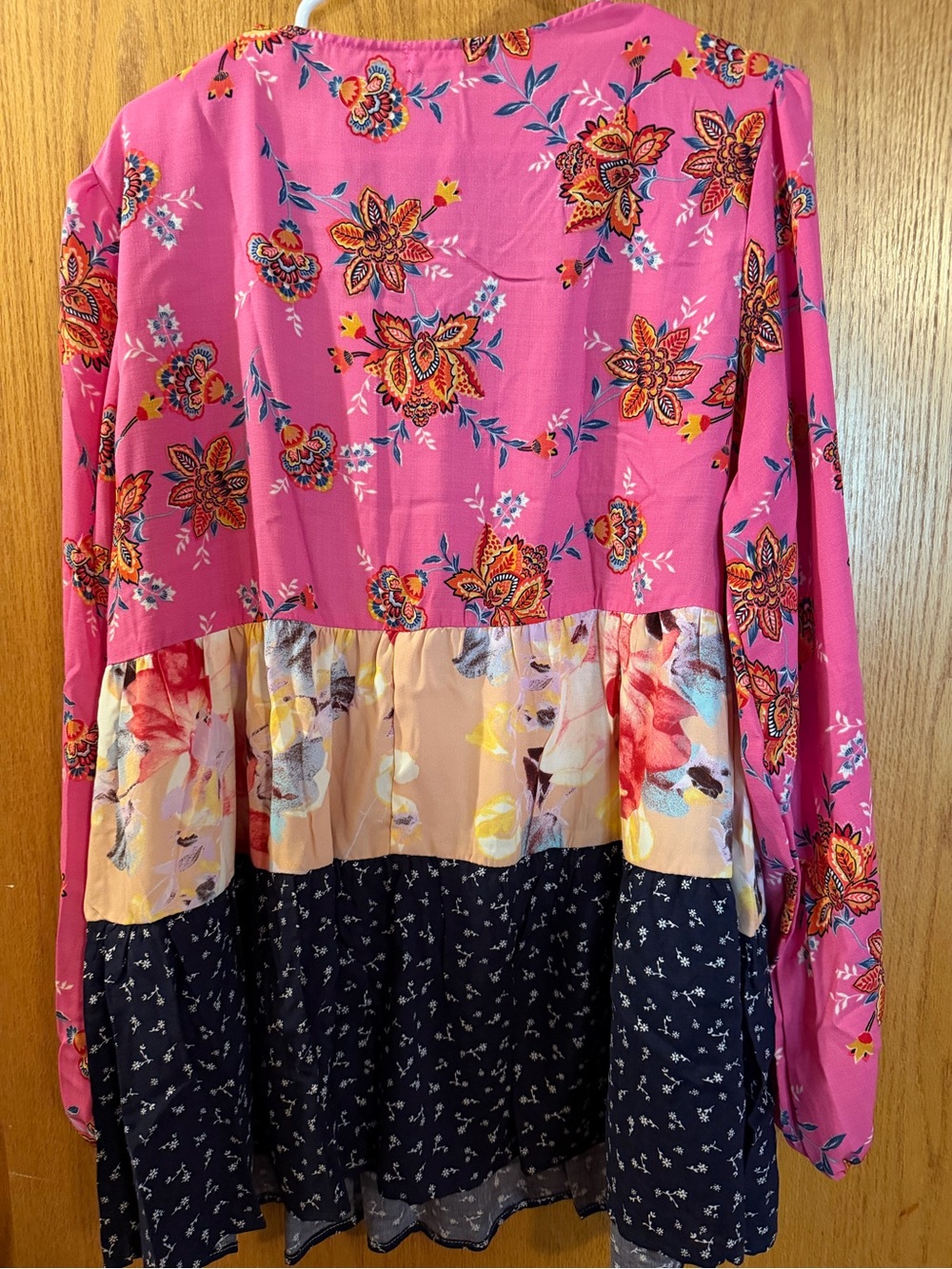 ODDY Pink Floral Colorblock Peasant Blouse - Picture 2 of 4